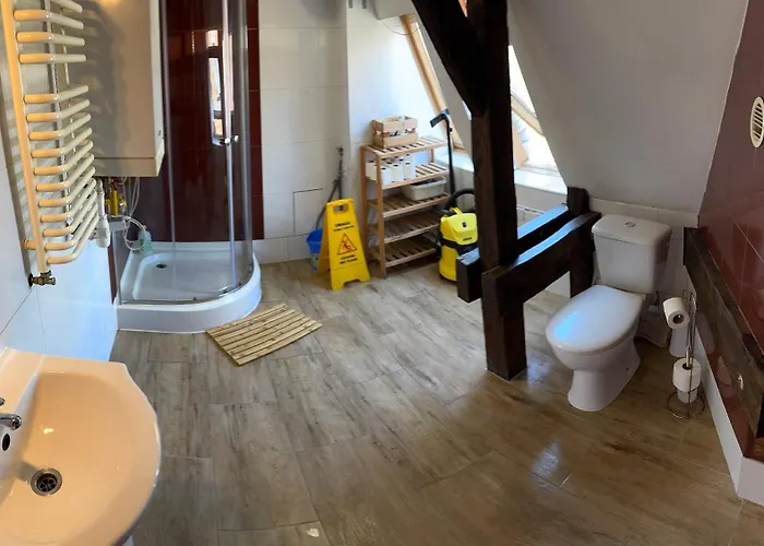 Strych Kosciuszki - Duzy Homestay